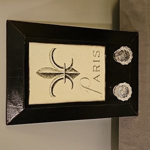 Cute Paris wall decor